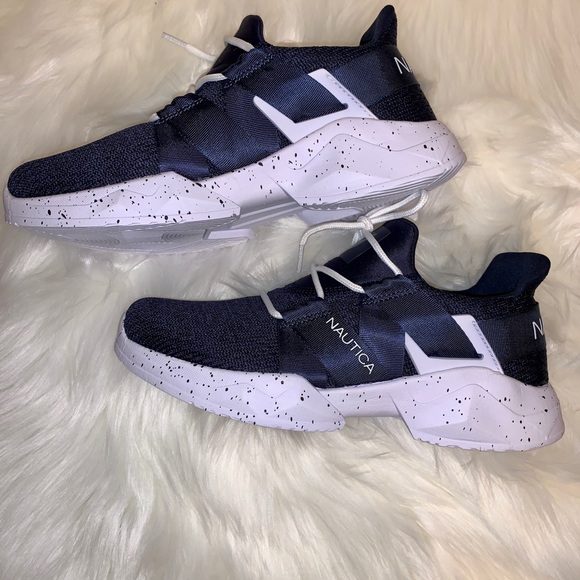 nautica walking shoes